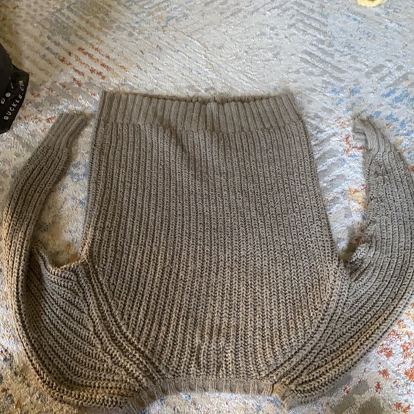 American eagle sweater - Picture 3 of 3